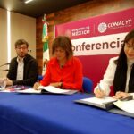 Conacyt y Clacso firman convenio de becas para posgrados en ciencias sociales y humanidades